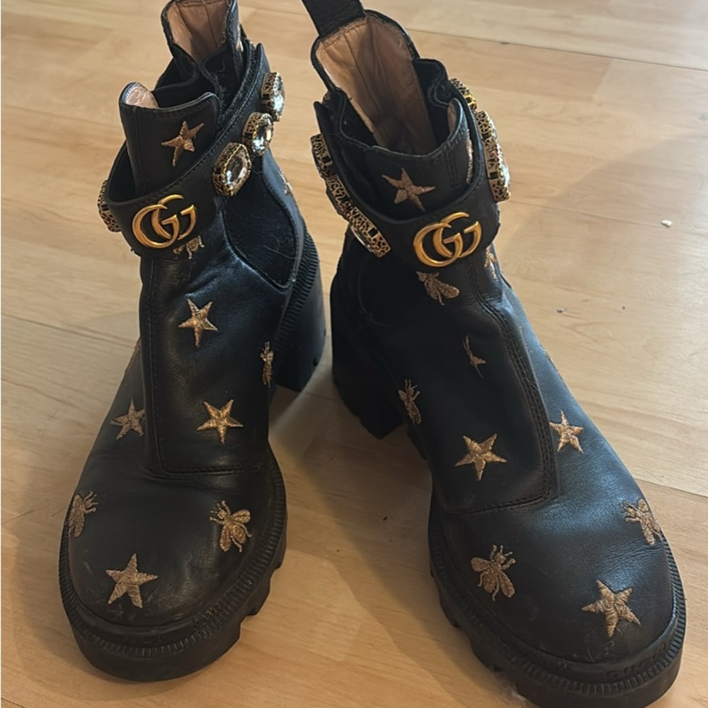 Gucci Women's Black Boots with Gold Star and Bee Accents